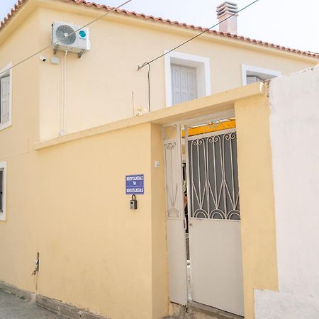 Spacious Home With Yard, Mytilene Lesvos Exterior foto